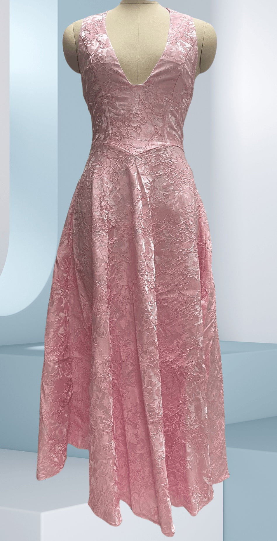 Elegant floral jacquard evening dress