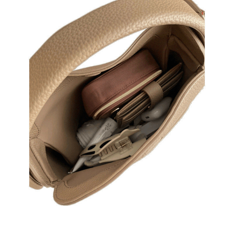 Minimalist Leather Shoulder Bag