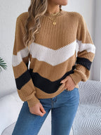 Casual sweater with wide sleeves