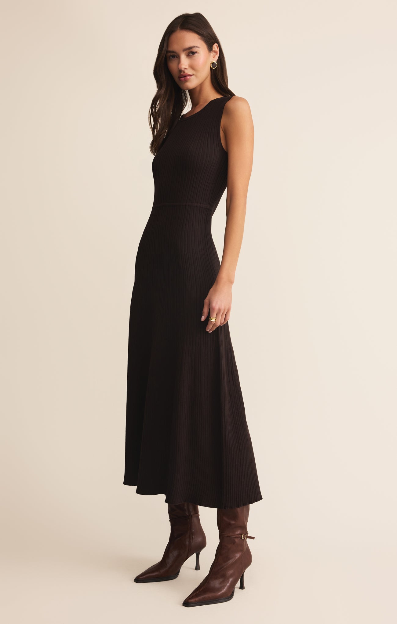 Robe pull midi Elba – Robe midi moulante en maille à manches courtes pour femme – Mélange de rayonne