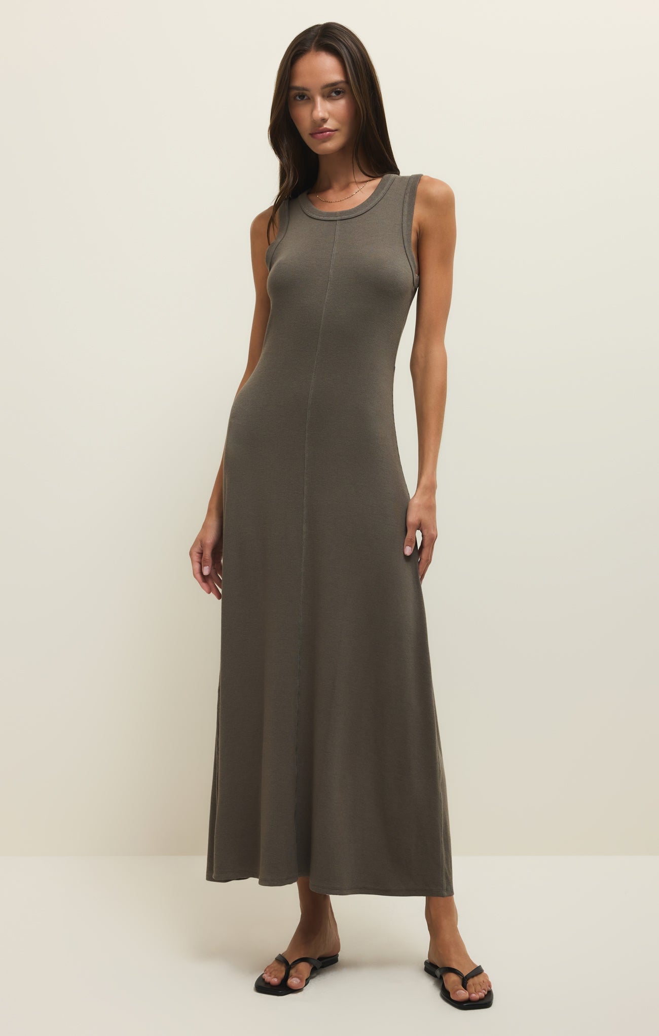 Robe longue côtelée Linden Slub - Robe sans manches légère évasée pour femme
