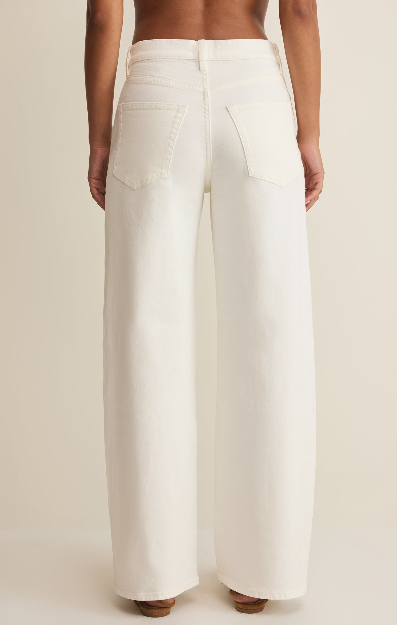Pantalon Remi en jean taille haute - Jean large confortable et extensible pour femme - Longueur totale