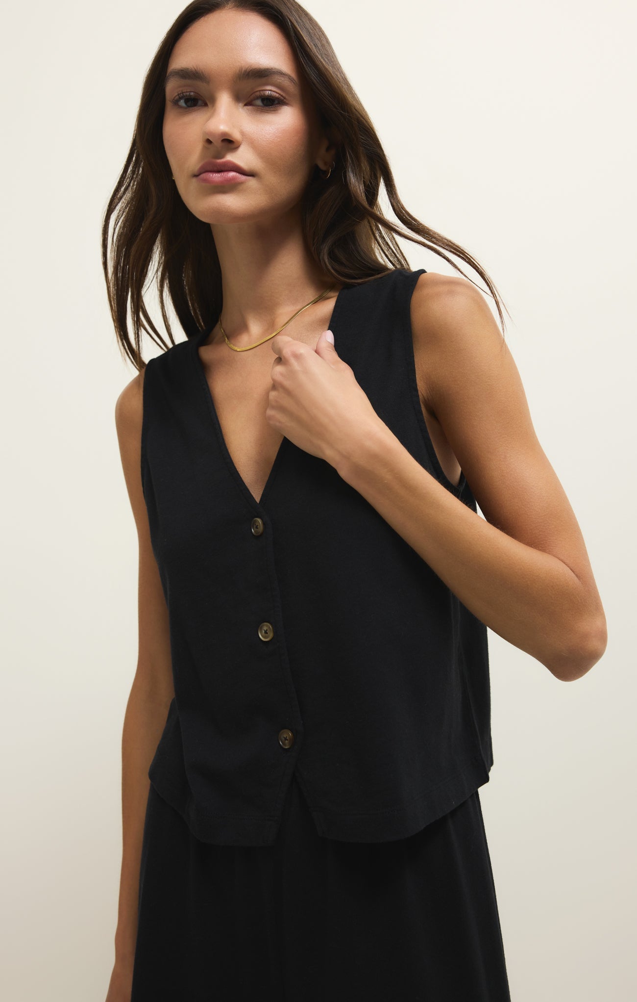 Haut sans manches Noelle Jersey - Débardeur 100 % coton avec col en V boutonné et délavage minéral pour femme