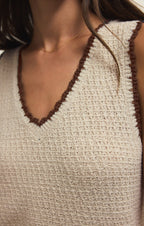 Débardeur Yessenia Whipstitch – Haut en maille sans manches à col en V avec bordure contrastée pour femme