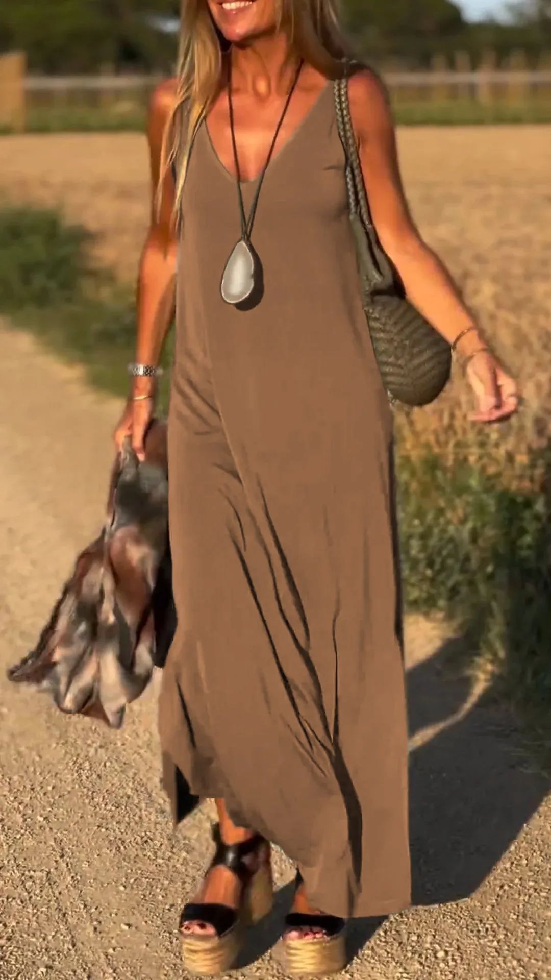 Women's Sexy Trend V-neck Strap Dress