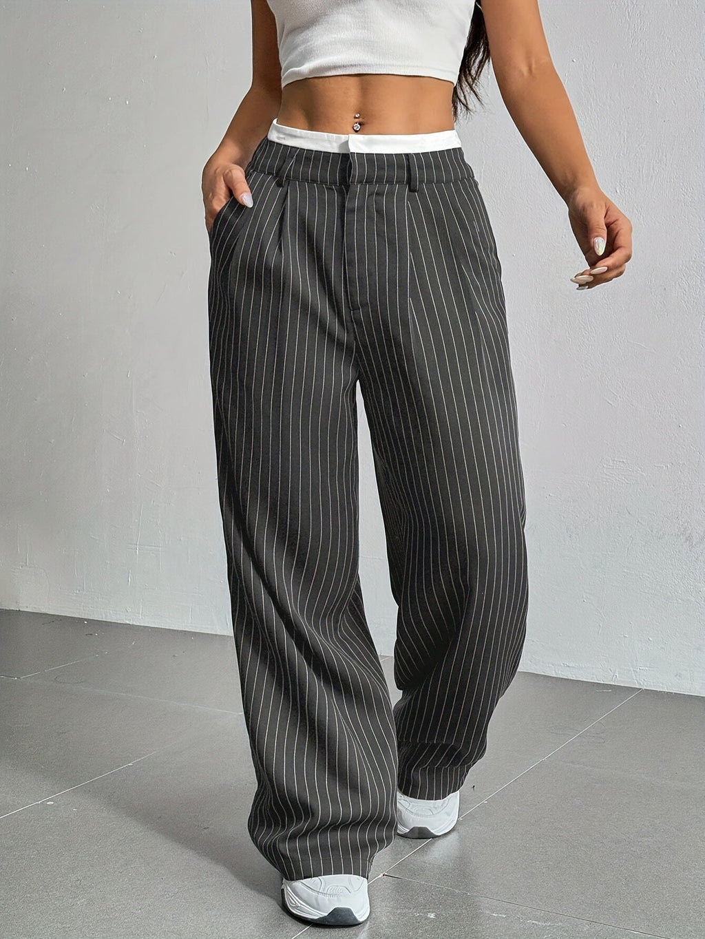Women's High-Waist Vertical Stripe Trousers - Wide-Leg Straight Pants with Pockets
