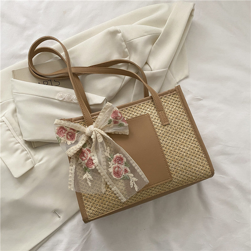 Ladies New Summer Fashion Braided Shoulder Bag